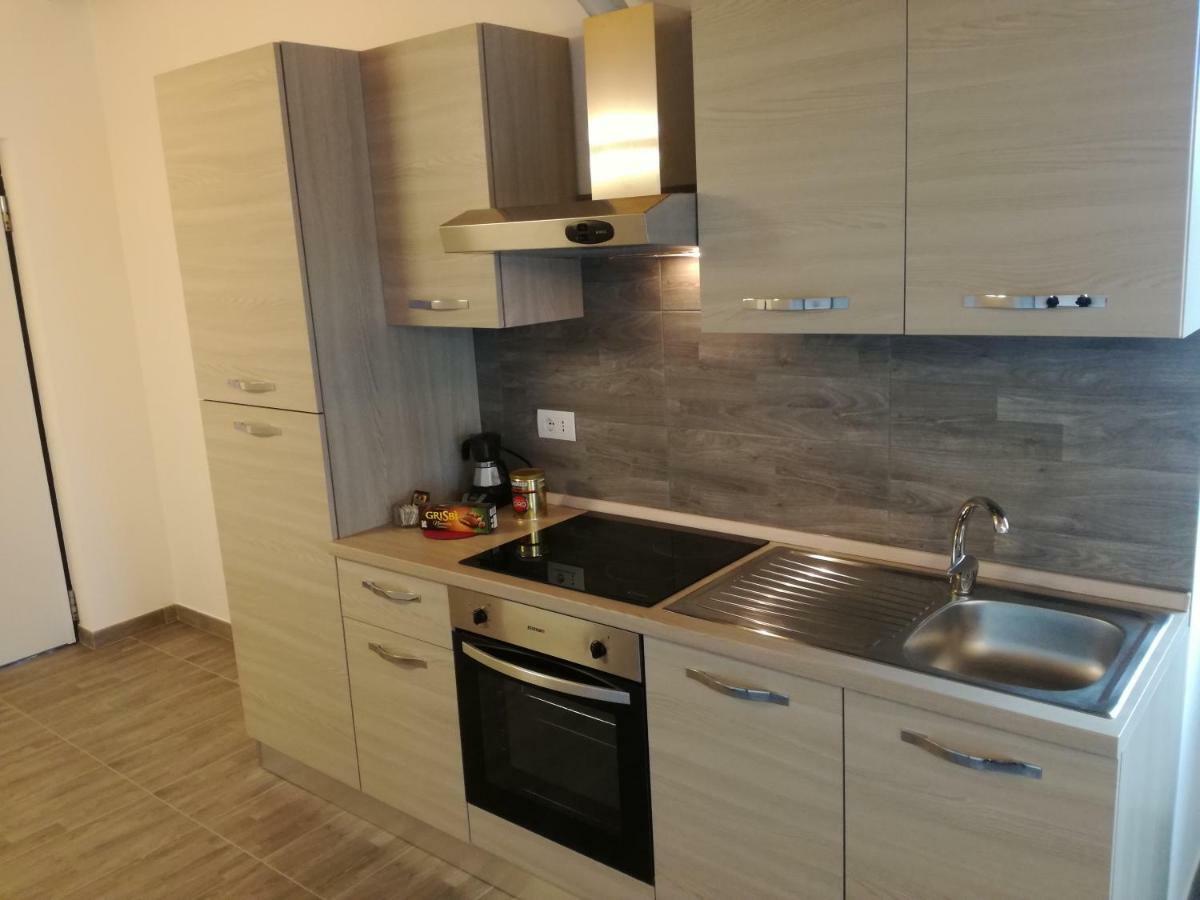 Alessietto Apartamento Verona Exterior foto